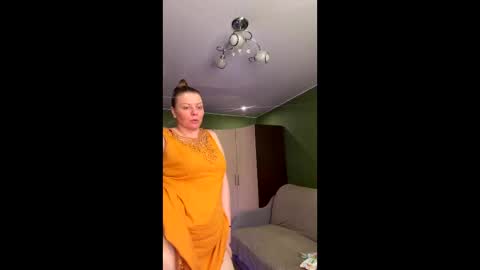 Leona tracie online show from 7, 6, 2026