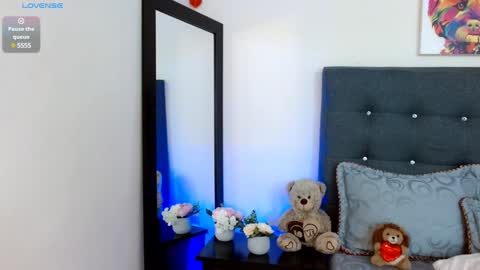 LUCY online show from 9, 1, 2025