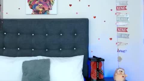 LUCY online show from 8, 3, 2025