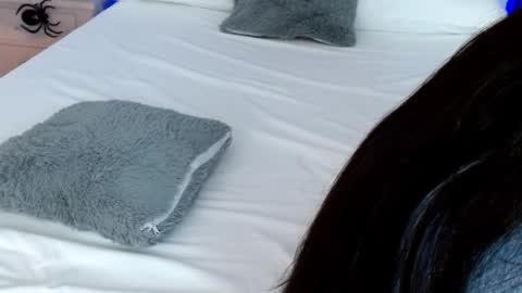 LUCY online show from 7, 10, 2025