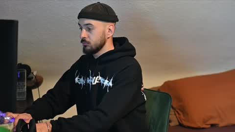 Snapshot of leonardo_grande chatting on 14, 1, 2026 Leonardo online show from 14, 1, 2026