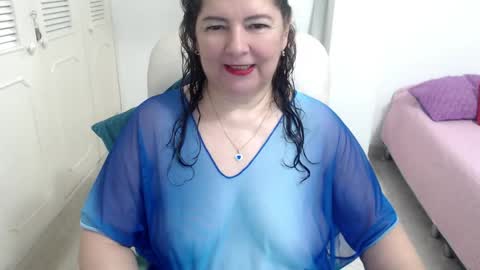 leonela   online show from 25, 4, 2026