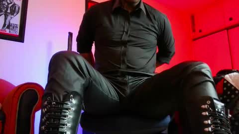 Lenardo jaramillo online show from 14, 9, 2025