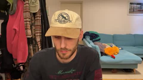 Snapshot of leonvampire chatting on 2, 2, 2026 Leon online show from 2, 2, 2026