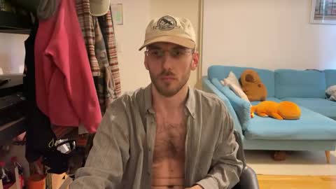 Snapshot of leonvampire chatting on 5, 2, 2026 Leon online show from 5, 2, 2026