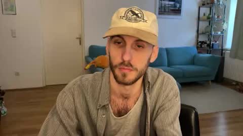 Snapshot of leonvampire chatting on 9, 3, 2026 Leon online show from 9, 3, 2026