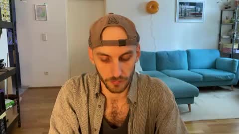 Leon online show from 30, 4, 2026