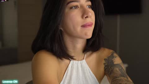 Leora online show from 2, 12, 2024