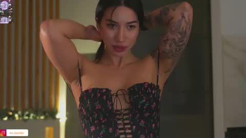 Leora online show from 21, 11, 2025