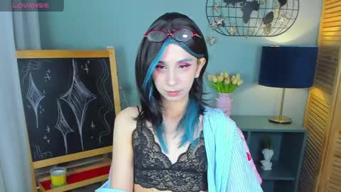 Eveline online show from 24, 4, 2026