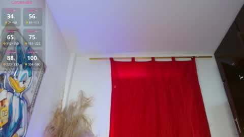 Snapshot of leslie17_ chatting on 7, 11, 2025 Leslie online show from 7, 11, 2025