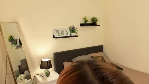 Snapshot of leslie__williams chatting on 27, 9, 2025 Tracy online show from 27, 9, 2025