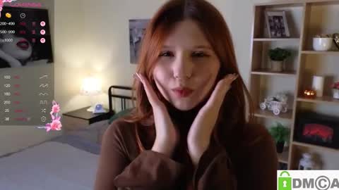 Snapshot of leslie__williams chatting on 28, 11, 2025 Tracy online show from 28, 11, 2025