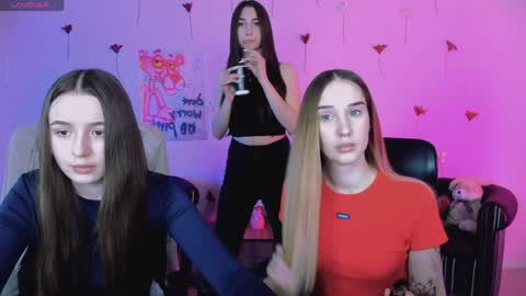 leslie_bird online show from 24, 4, 2026