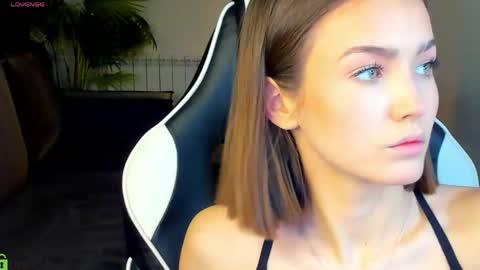 Leslie online show from 14, 5, 2026