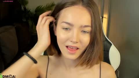 Leslie online show from 17, 5, 2026