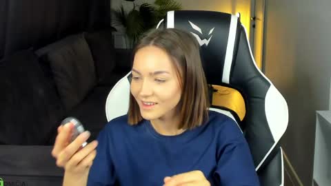 Leslie online show from 24, 5, 2026