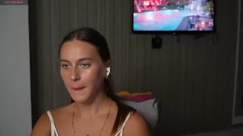 LeslieKorfs online show from 24, 6, 2026