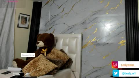 I am here from Monday to Friday from 730 am to 130 pm Colombia time and saturday from 500 am to 1000 am .... Soon Blue page online show from 3, 4, 2026