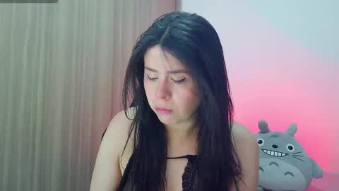 Snapshot of leslystone_ chatting on 11, 4, 2026 Lesly online show from 11, 4, 2026