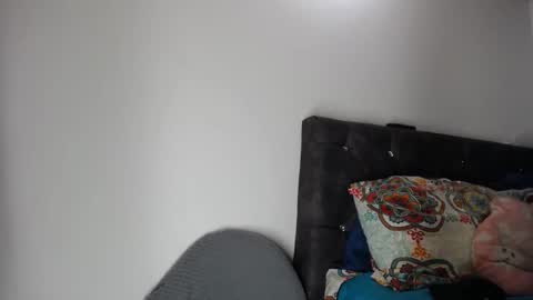 lessliee online show from 5, 12, 2024