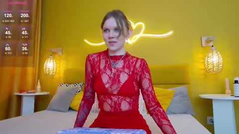 Snapshot of lessysweety chatting on 17, 11, 2025 Lessy online show from 17, 11, 2025