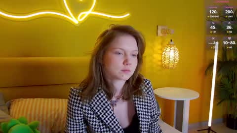 Lessy online show from 27, 4, 2026