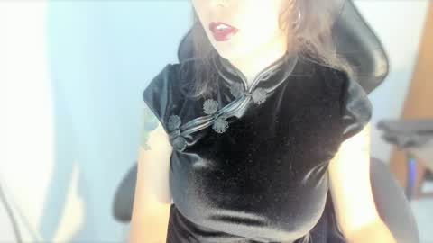 lestatdlion online show from 10, 5, 2026