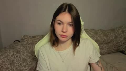 Snapshot of let_me_seee chatting on 5, 2, 2026 Fiona online show from 5, 2, 2026