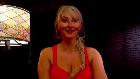 leticiareys online show from 29, 11, 2025