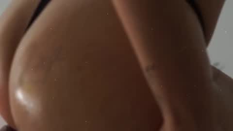 Letizia Fulkers online show from 22, 4, 2026