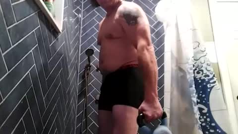 Snapshot of letsrock3898 chatting on 7, 1, 2026 letsrock3898 online show from 7, 1, 2026