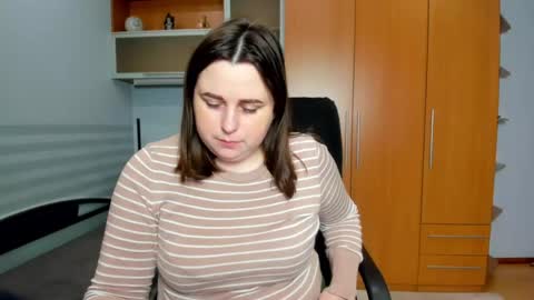 Naomi online show from 25, 4, 2026