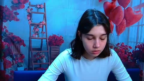 letty_curly online show from 5, 4, 2026