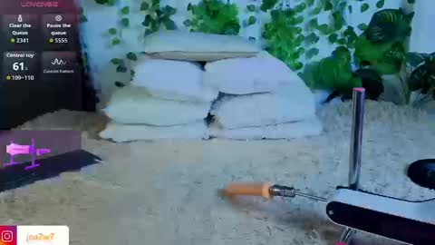 Levi  online show from 15, 9, 2025