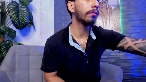 levi_wolf online show from 4, 6, 2026