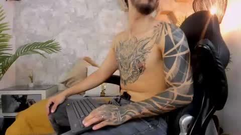 leviwolff online show from 25, 7, 2026