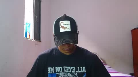 i  am lewis ly EDUARDO MEMDOZA15 online show from 15, 6, 2026