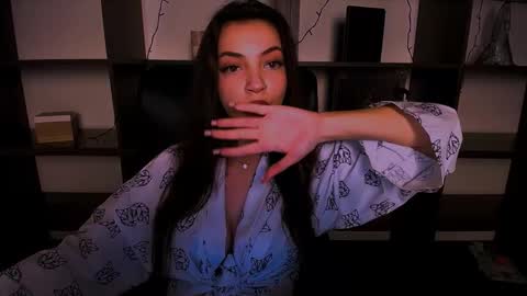 Alexia online show from 12, 12, 2024