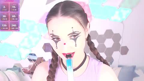 Alexia online show from 10, 1, 2025