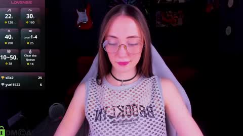 Snapshot of lexi_split chatting on 9, 5, 2026 Lexi GTM2 MonWedThurSatSun 1000am-400pm online show from 9, 5, 2026