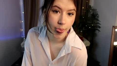 Vicki online show from 10, 1, 2025