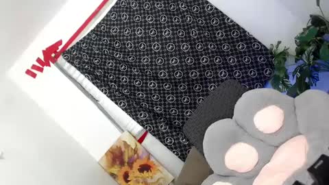 Snapshot of lexie_loveee chatting on 7, 3, 2025 lexie_loveee online show from 7, 3, 2025