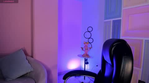 Lexie  online show from 15, 10, 2025