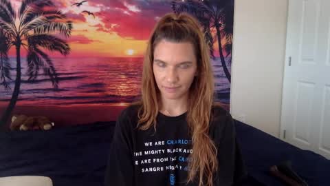 Alexia L. online show from 18, 9, 2025