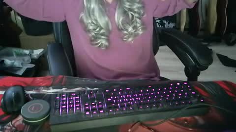 lexxa_tgirl online show from 4, 7, 2026