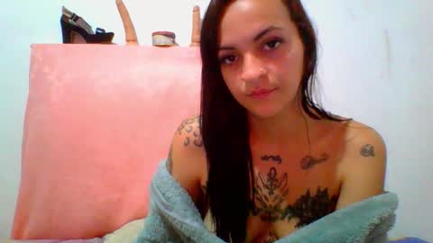 Snapshot of lexxie_weed chatting on 21, 11, 2025 Lexxie online show from 21, 11, 2025