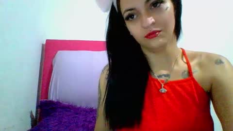 Snapshot of lexxie_weed chatting on 17, 12, 2025 Lexxie online show from 17, 12, 2025