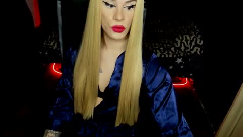 eva lexy you may call me Miss online show from 14, 10, 2025