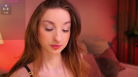 Lexy  online show from 25, 4, 2026